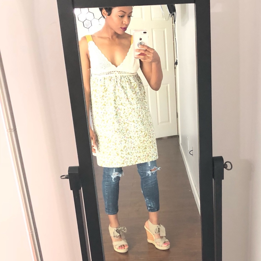 Kimchi & Blue |  Crocheted Floral Top